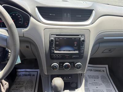 2014 Chevrolet Traverse LS   - Photo 17 - Indianapolis, IN 46226