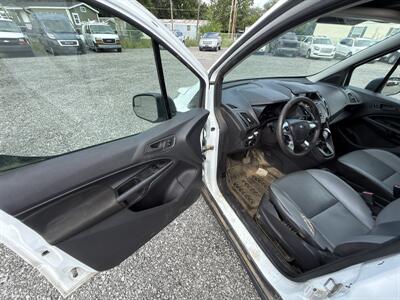 2015 Ford Transit Connect XL   - Photo 14 - Indianapolis, IN 46226