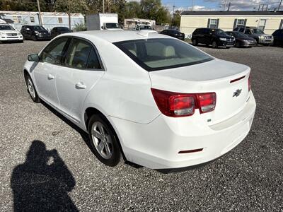 2016 Chevrolet Malibu Limited LT   - Photo 5 - Indianapolis, IN 46226