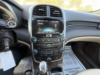 2016 Chevrolet Malibu Limited LT   - Photo 18 - Indianapolis, IN 46226