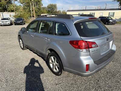 2014 Subaru Outback 2.5i   - Photo 5 - Indianapolis, IN 46226