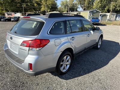 2014 Subaru Outback 2.5i   - Photo 7 - Indianapolis, IN 46226
