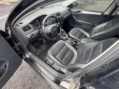 2017 Volkswagen Jetta 1.4T SE   - Photo 13 - Indianapolis, IN 46226