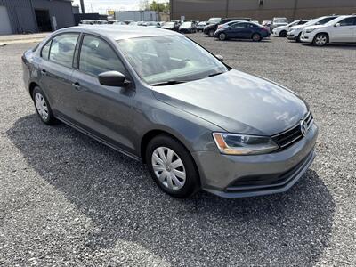 2015 Volkswagen Jetta S   - Photo 1 - Indianapolis, IN 46226