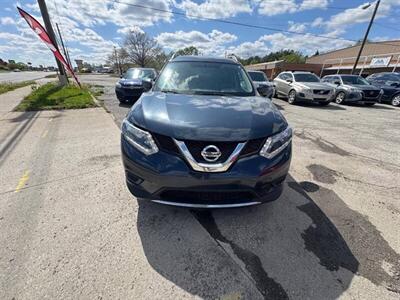 2016 Nissan Rogue SV   - Photo 2 - Indianapolis, IN 46226