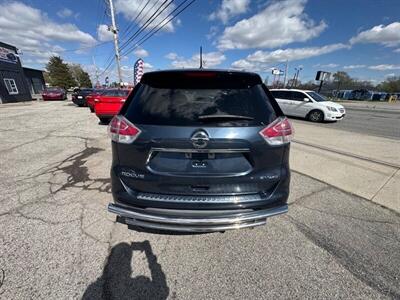 2016 Nissan Rogue SV   - Photo 6 - Indianapolis, IN 46226
