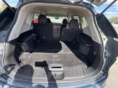 2016 Nissan Rogue SV   - Photo 15 - Indianapolis, IN 46226