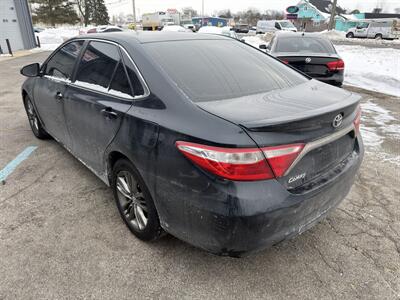 2015 Toyota Camry SE   - Photo 5 - Indianapolis, IN 46226