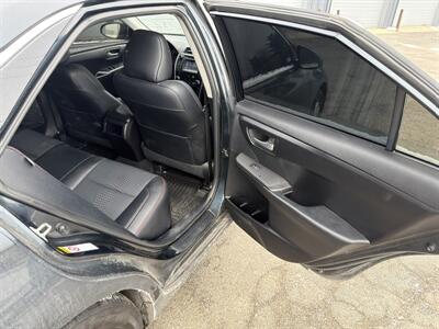 2015 Toyota Camry SE   - Photo 11 - Indianapolis, IN 46226