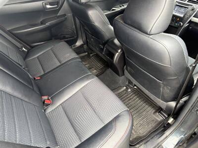 2015 Toyota Camry SE   - Photo 12 - Indianapolis, IN 46226