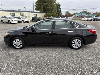 2016 Nissan Altima 2.5 - Photo 4 - Indianapolis, IN 46226