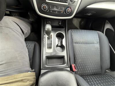 2016 Nissan Altima 2.5 - Photo 18 - Indianapolis, IN 46226