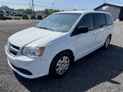 2017 Dodge Grand Caravan SE   - Photo 3 - Indianapolis, IN 46226
