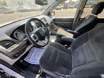 2017 Dodge Grand Caravan SE   - Photo 17 - Indianapolis, IN 46226