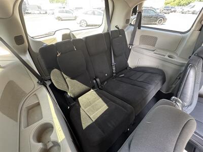 2017 Dodge Grand Caravan SE   - Photo 12 - Indianapolis, IN 46226
