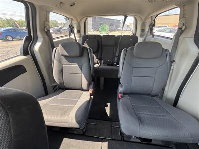 2017 Dodge Grand Caravan SE   - Photo 20 - Indianapolis, IN 46226