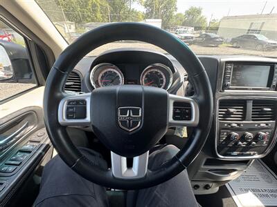 2017 Dodge Grand Caravan SE   - Photo 18 - Indianapolis, IN 46226