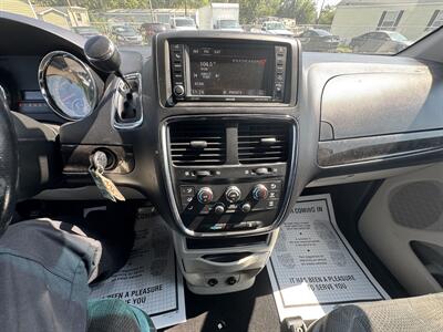 2017 Dodge Grand Caravan SE   - Photo 19 - Indianapolis, IN 46226