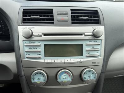 2007 Toyota Camry LE - Photo 18 - Indianapolis, IN 46226