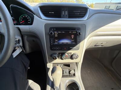 2015 Chevrolet Traverse LS   - Photo 19 - Indianapolis, IN 46226
