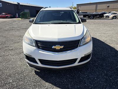 2015 Chevrolet Traverse LS   - Photo 2 - Indianapolis, IN 46226
