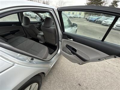 2012 Honda Accord LX - Photo 11 - Indianapolis, IN 46226