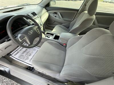 2007 Toyota Camry LE - Photo 15 - Indianapolis, IN 46226