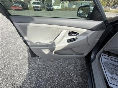 2007 Toyota Camry LE - Photo 14 - Indianapolis, IN 46226