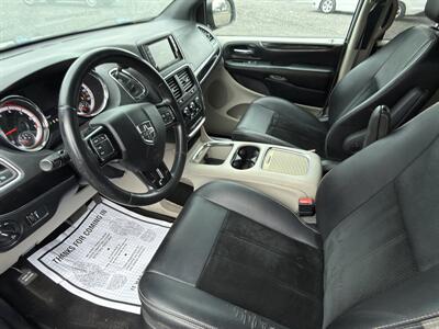 2016 Dodge Grand Caravan SXT   - Photo 15 - Indianapolis, IN 46226