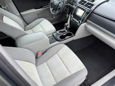 2014 Toyota Camry L - Photo 10 - Indianapolis, IN 46226