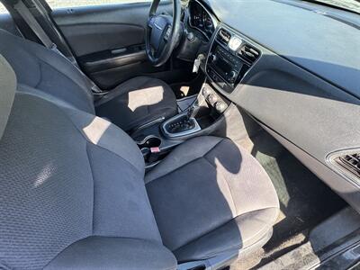 2014 Chrysler 200 LX   - Photo 10 - Indianapolis, IN 46226