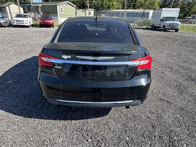 2014 Chrysler 200 LX   - Photo 6 - Indianapolis, IN 46226