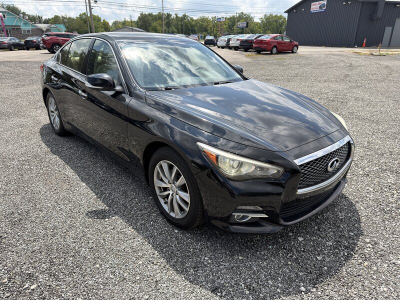 2016 INFINITI Q50 2.0T   - Photo 1 - Indianapolis, IN 46226