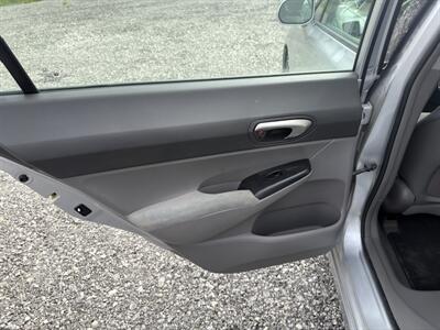 2009 Honda Civic LX - Photo 13 - Indianapolis, IN 46226