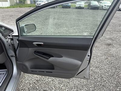 2009 Honda Civic LX - Photo 9 - Indianapolis, IN 46226
