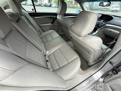 2011 Acura TL   - Photo 11 - Indianapolis, IN 46226