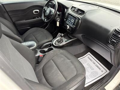 2019 Kia Soul +   - Photo 10 - Indianapolis, IN 46226
