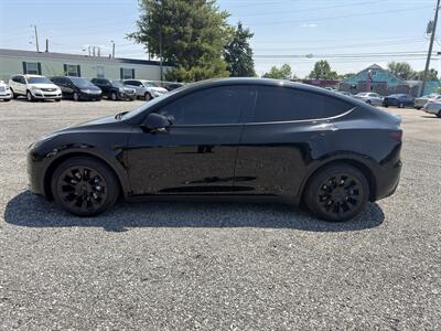 2023 Tesla Model Y Long Range Dual Motor - Photo 3 - Indianapolis, IN 46226