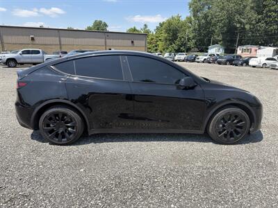 2023 Tesla Model Y Long Range Dual Motor - Photo 7 - Indianapolis, IN 46226