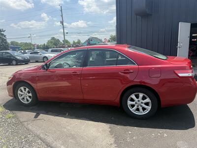 2010 Toyota Camry LE   - Photo 5 - Indianapolis, IN 46226