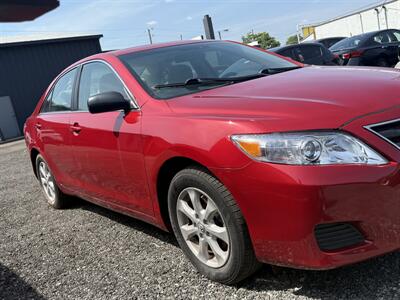 2010 Toyota Camry LE   - Photo 3 - Indianapolis, IN 46226