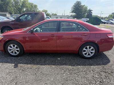 2010 Toyota Camry LE   - Photo 4 - Indianapolis, IN 46226