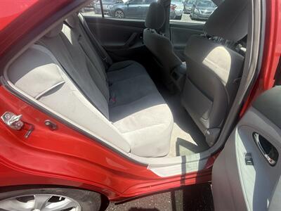 2010 Toyota Camry LE   - Photo 11 - Indianapolis, IN 46226