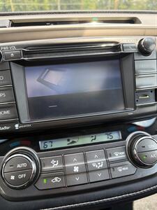 2015 Toyota RAV4 XLE - Photo 19 - Indianapolis, IN 46226