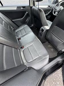 2013 Volkswagen Jetta SE   - Photo 17 - Indianapolis, IN 46226