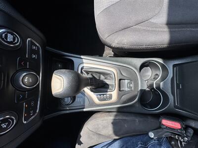 2015 Jeep Cherokee Latitude   - Photo 11 - Indianapolis, IN 46226