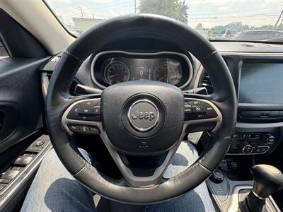 2015 Jeep Cherokee Latitude   - Photo 9 - Indianapolis, IN 46226