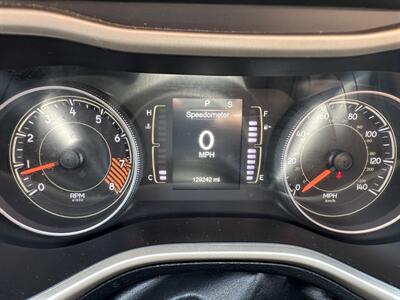 2015 Jeep Cherokee Latitude   - Photo 8 - Indianapolis, IN 46226