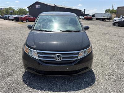 2017 Honda Odyssey SE   - Photo 2 - Indianapolis, IN 46226