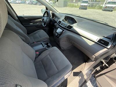 2017 Honda Odyssey SE   - Photo 8 - Indianapolis, IN 46226